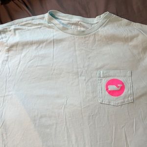 Vineyard Vines XL T-shirt